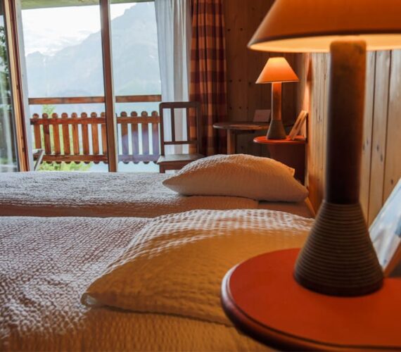 beach resorts in ECR